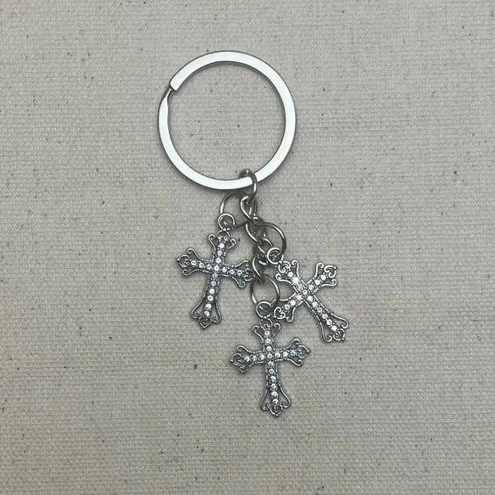 Y2k 2000s vintage style silver cross key chain